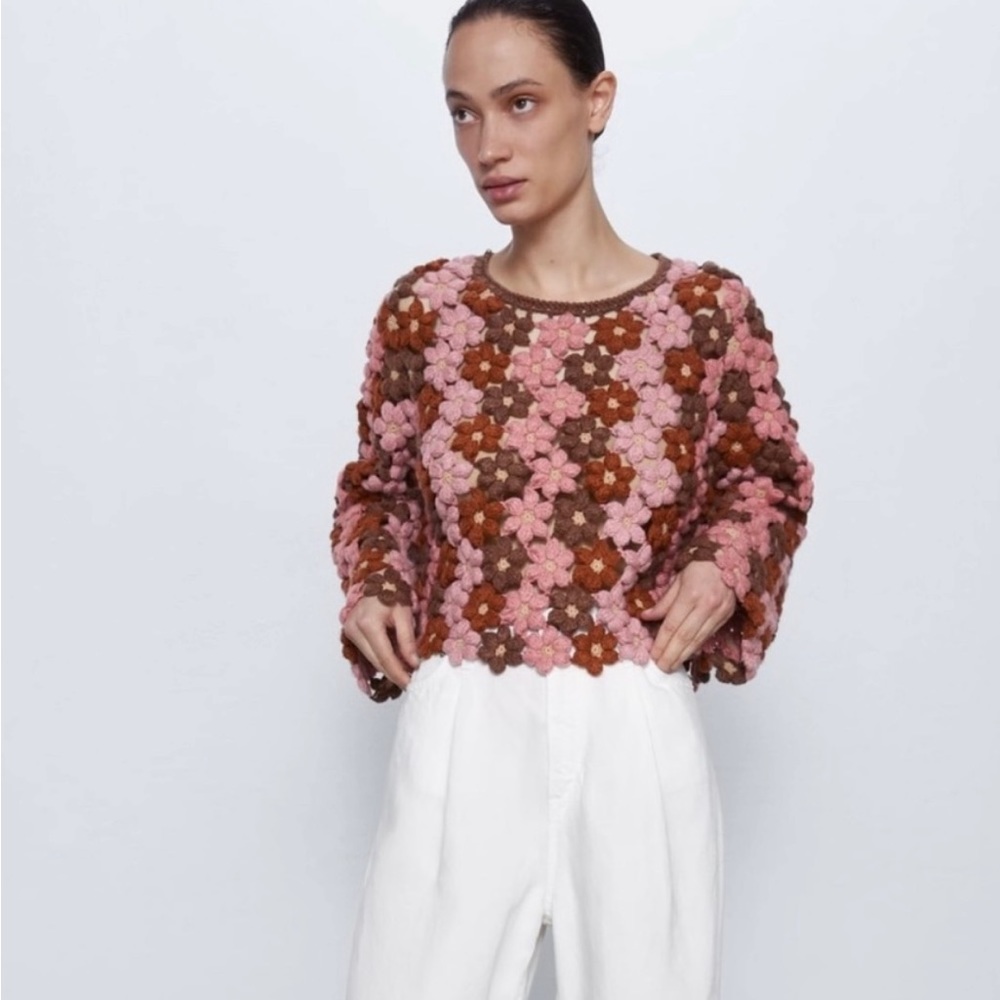 ZARA KNIT SWEATER- WORN ONCE